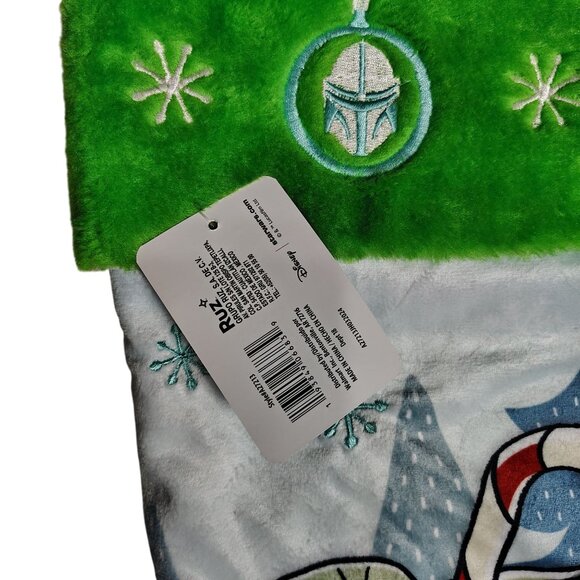 Ruz Star Wars Mandalorian Grogu 18 inch Plush Christmas Stocking - Picture 4 of 5